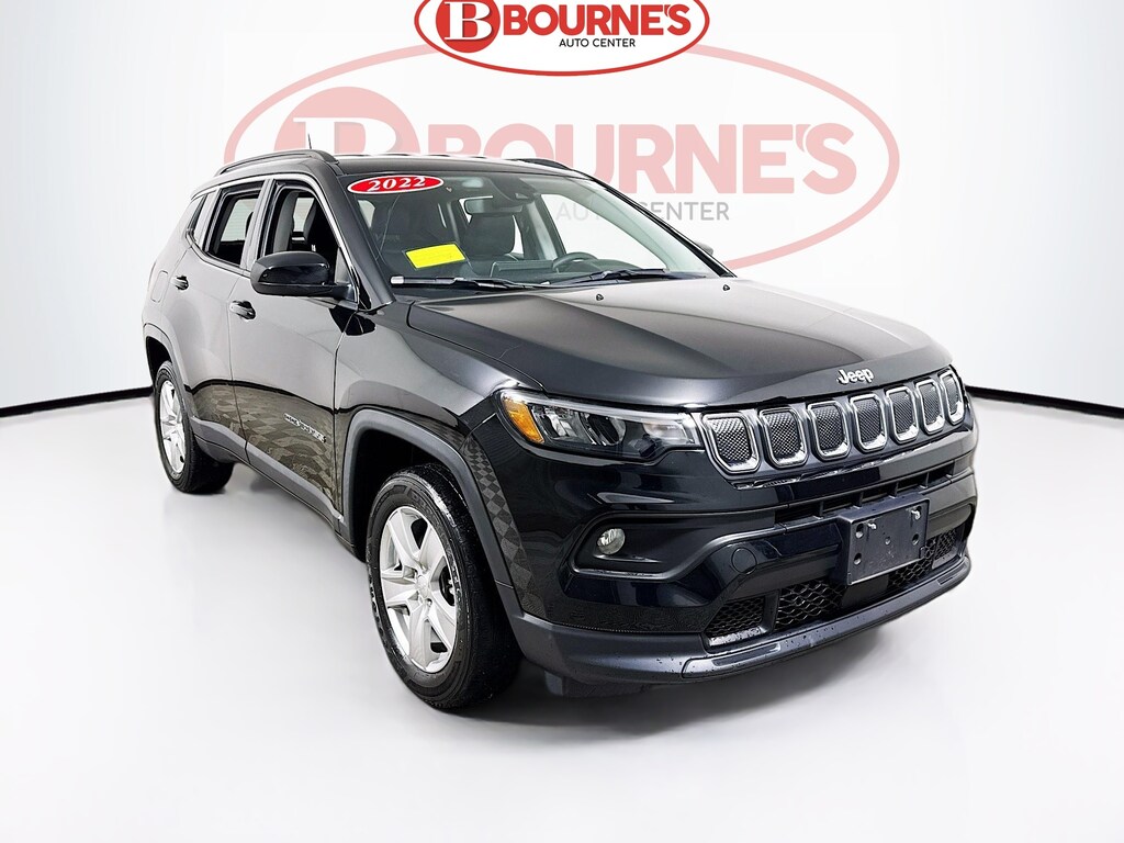 Used 2022 Jeep Compass Latitude 4x4 w/Android Auto & Apple Carplay SUV