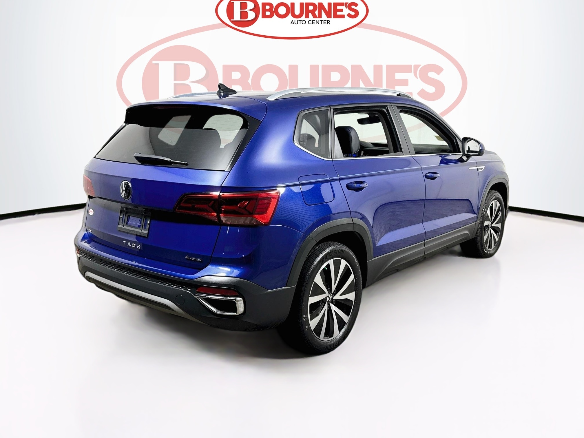 2022 Volkswagen Taos SE - Photo 10