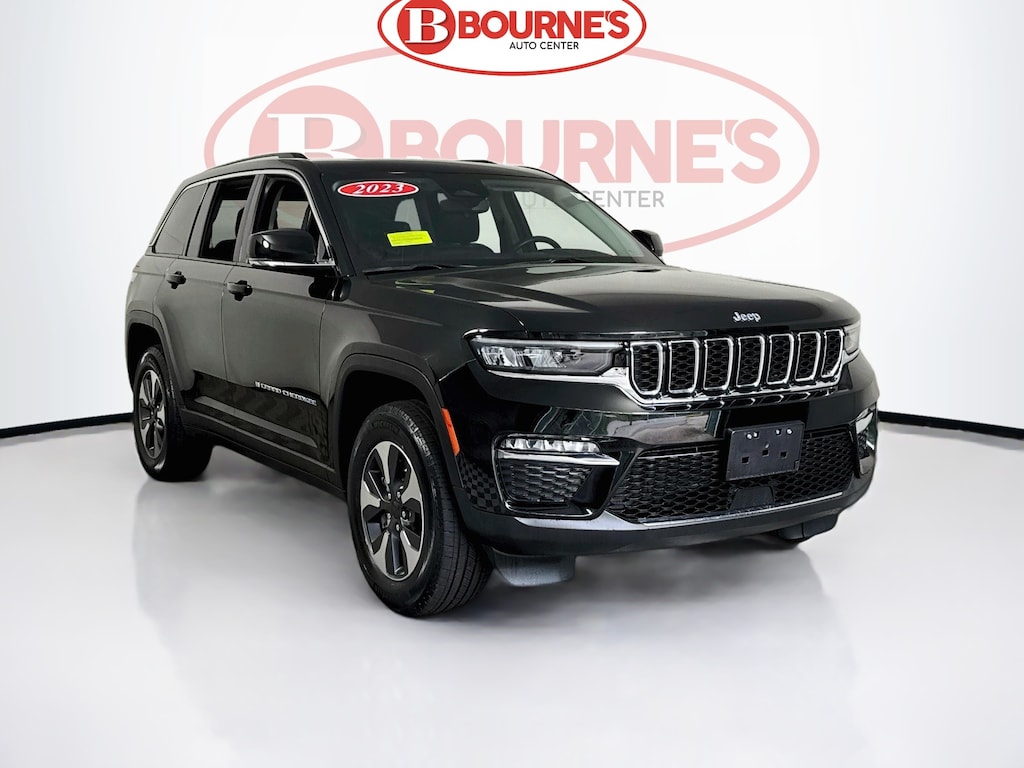Used 2023 Jeep Grand Cherokee 4xe 4x4 w/Navigation,Leather,Pano Sunroof SUV