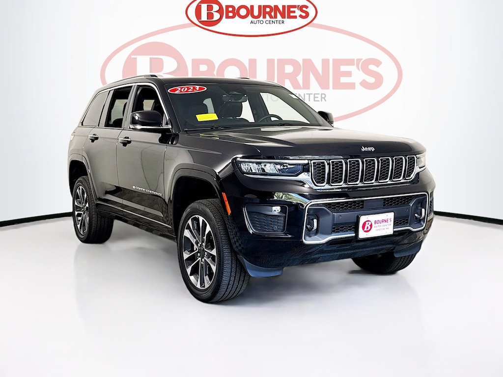 Used 2023 Jeep Grand Cherokee Overland 4x4 w/Navigation,Leather,Pano Sunroof SUV