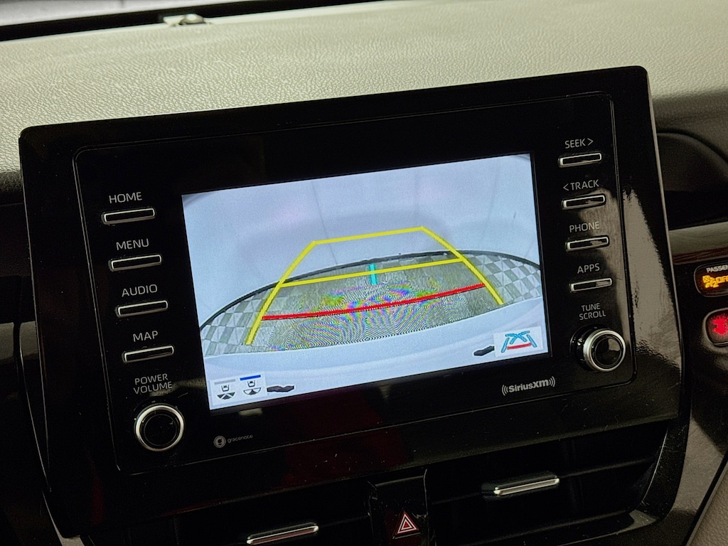 Used 2024 Toyota Camry SE w/Andoid Auto & Apple Carplay Sedan