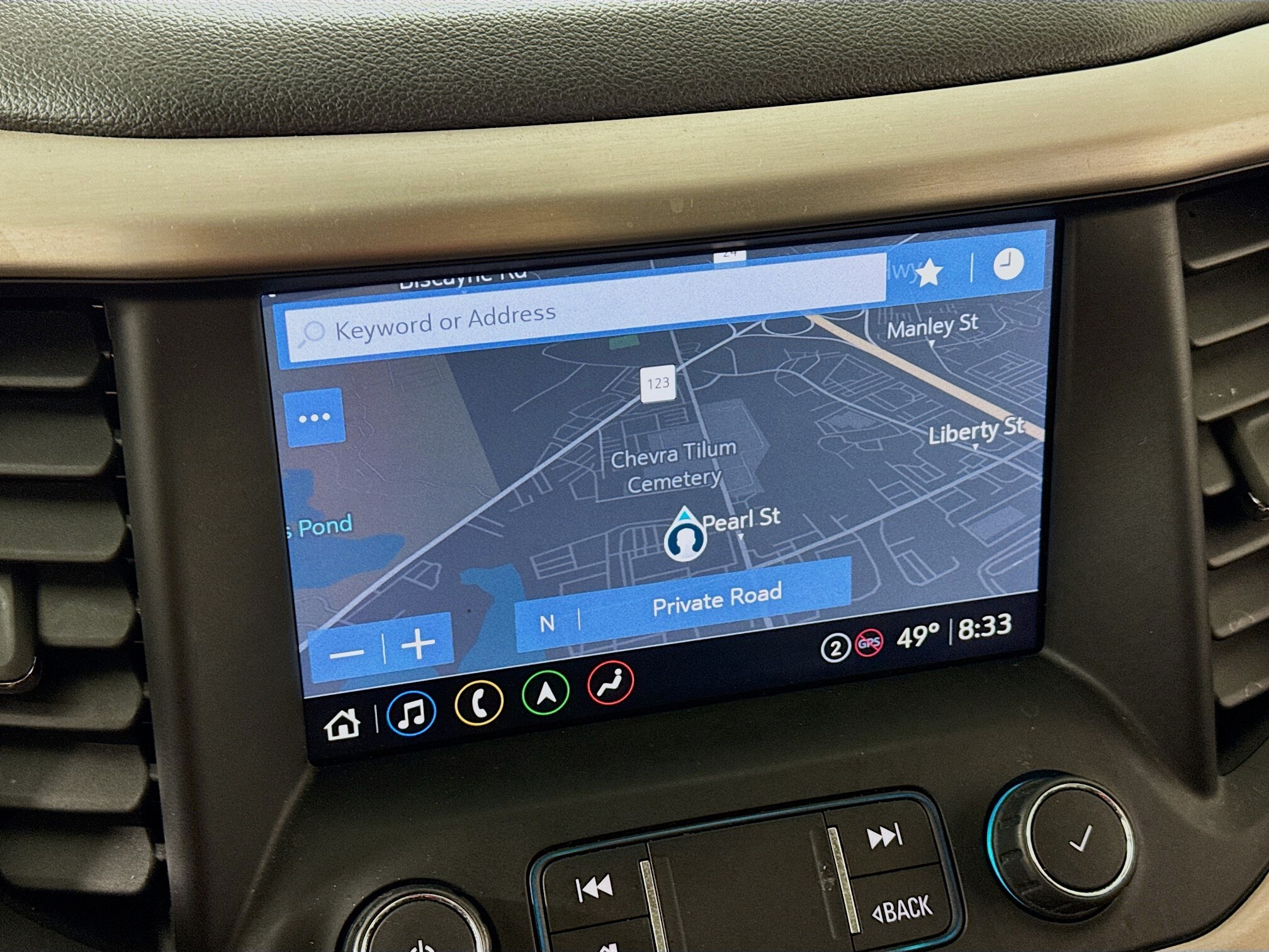 2021 Gmc Acadia Denali photo 2