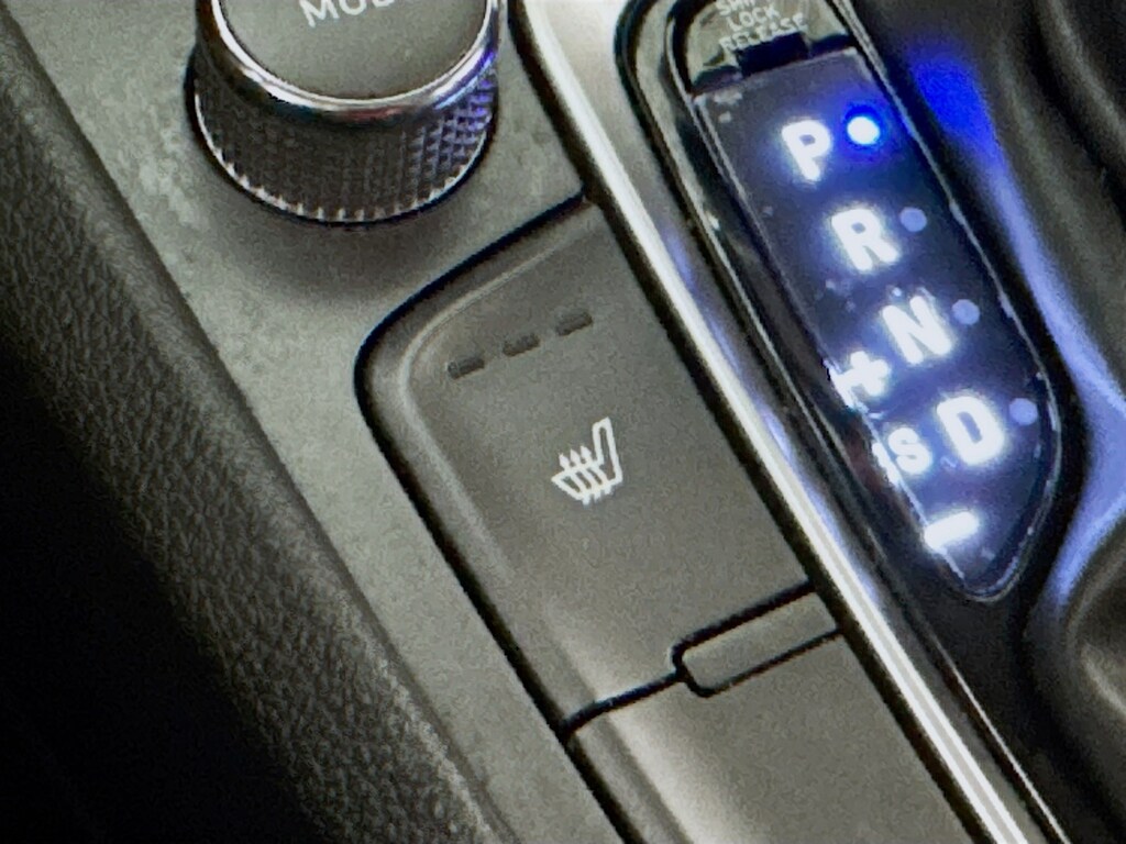 Used 2023 Hyundai Kona SEL AWD w/Navigation,Heated Seats,Sunroof SUV