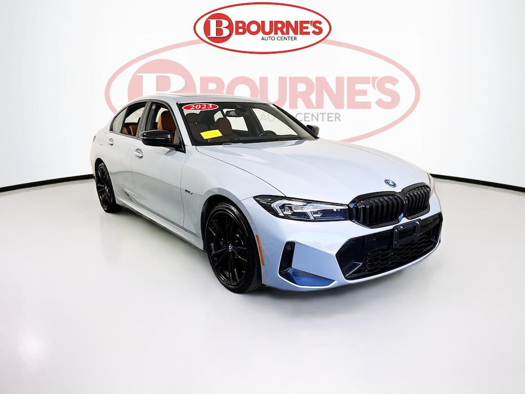 Used 2023 BMW 330e Plug-In Hybrid MSport Shadowline xDrive w/Navi,Leather,PanoRoof Sedan