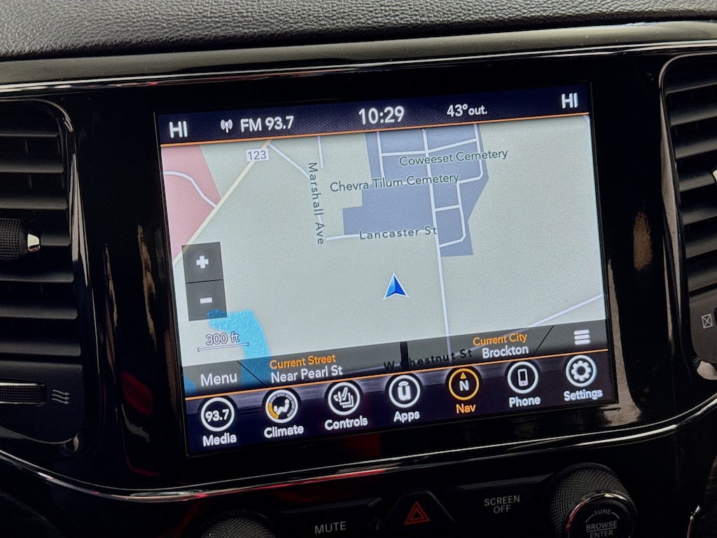 Used 2021 Jeep Grand Cherokee Laredo X Altitude 4x4 w/Navigation,Heated Seats SUV