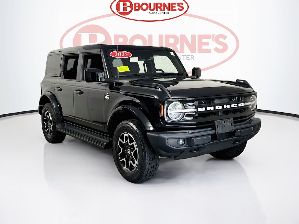 Used 2025 Ford Bronco Outer Banks 4x4 w/Navigation,Heated Leather SUV
