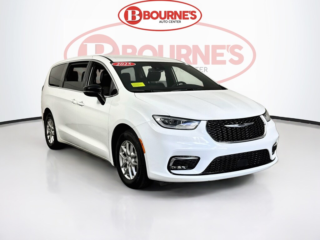 Used 2025 Chrysler Pacifica Select w/Heated Leather,Android Auto&Apple Carplay Van Passenger Van
