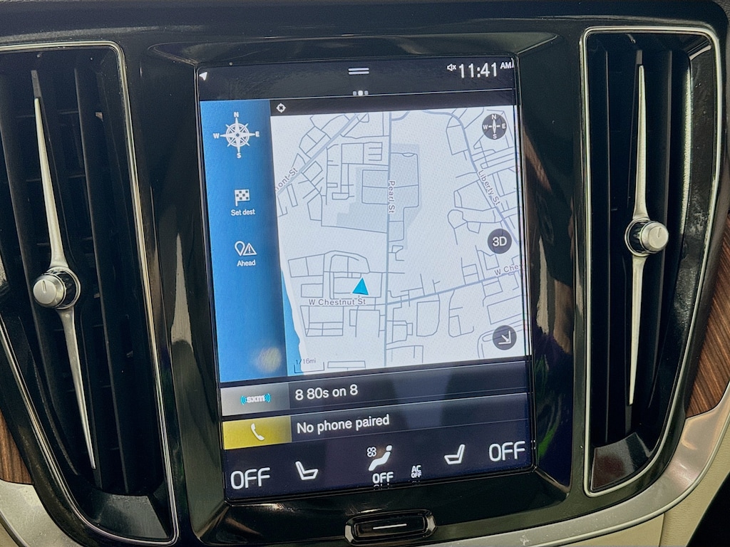 Used 2022 Volvo S60 B5 AWD Momentum w/Navigation,Leather,Pano Roof Sedan