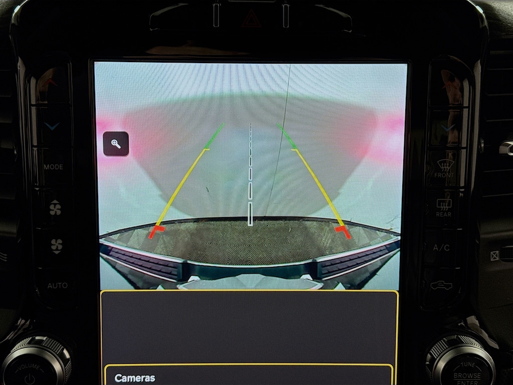 Used 2022 Ram 1500 Crew Cab Limited 4WD w/3.0L Diesel,Nav,Leather,Pano Roof Truck Crew Cab