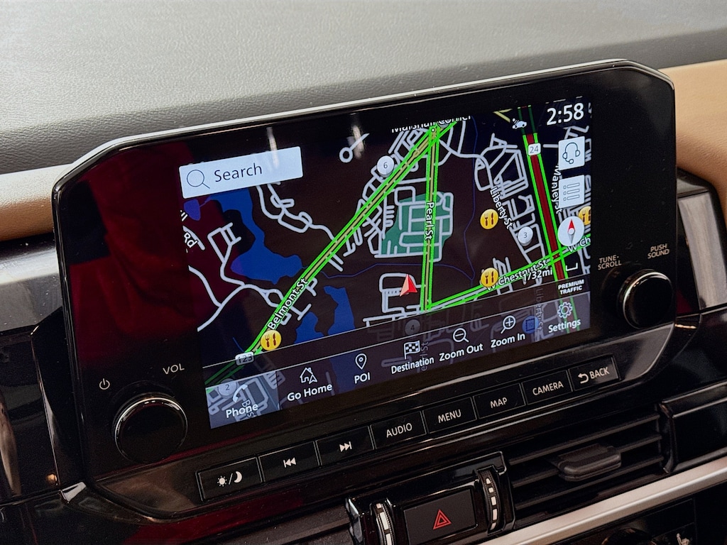 Used 2022 Nissan Pathfinder Platinum 4WD w/Navigation,Leather,Pano Sunroof SUV