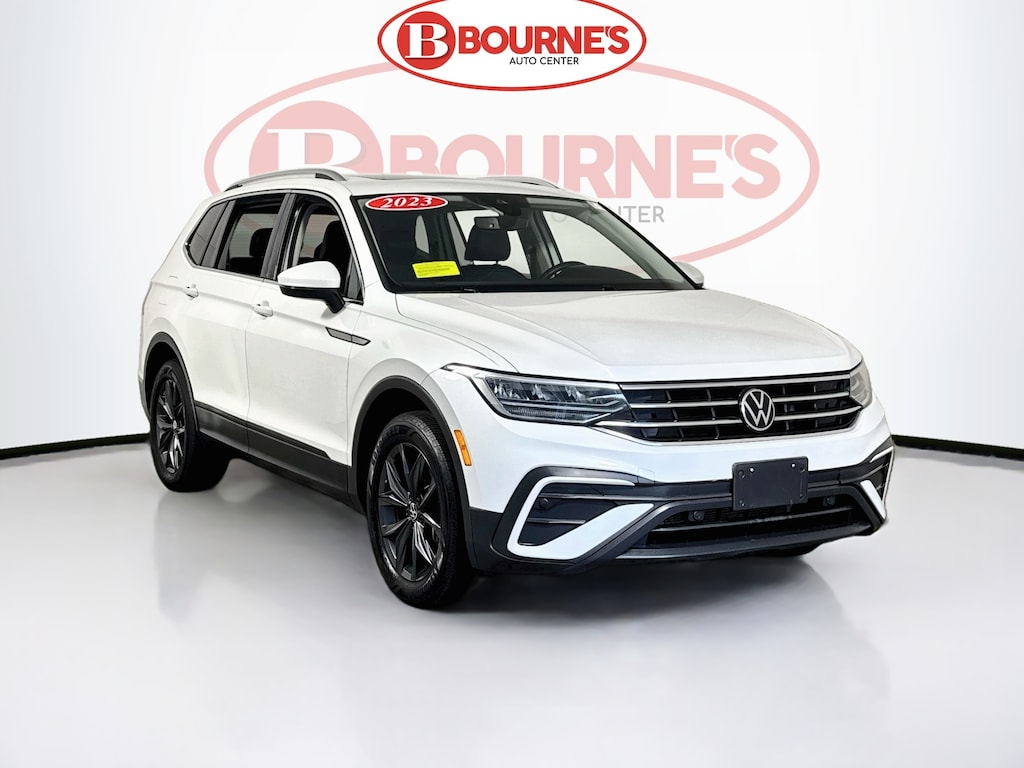 Used 2023 Volkswagen Tiguan SE 4MOTION w/Heated Leather,Pano Sunroof SUV