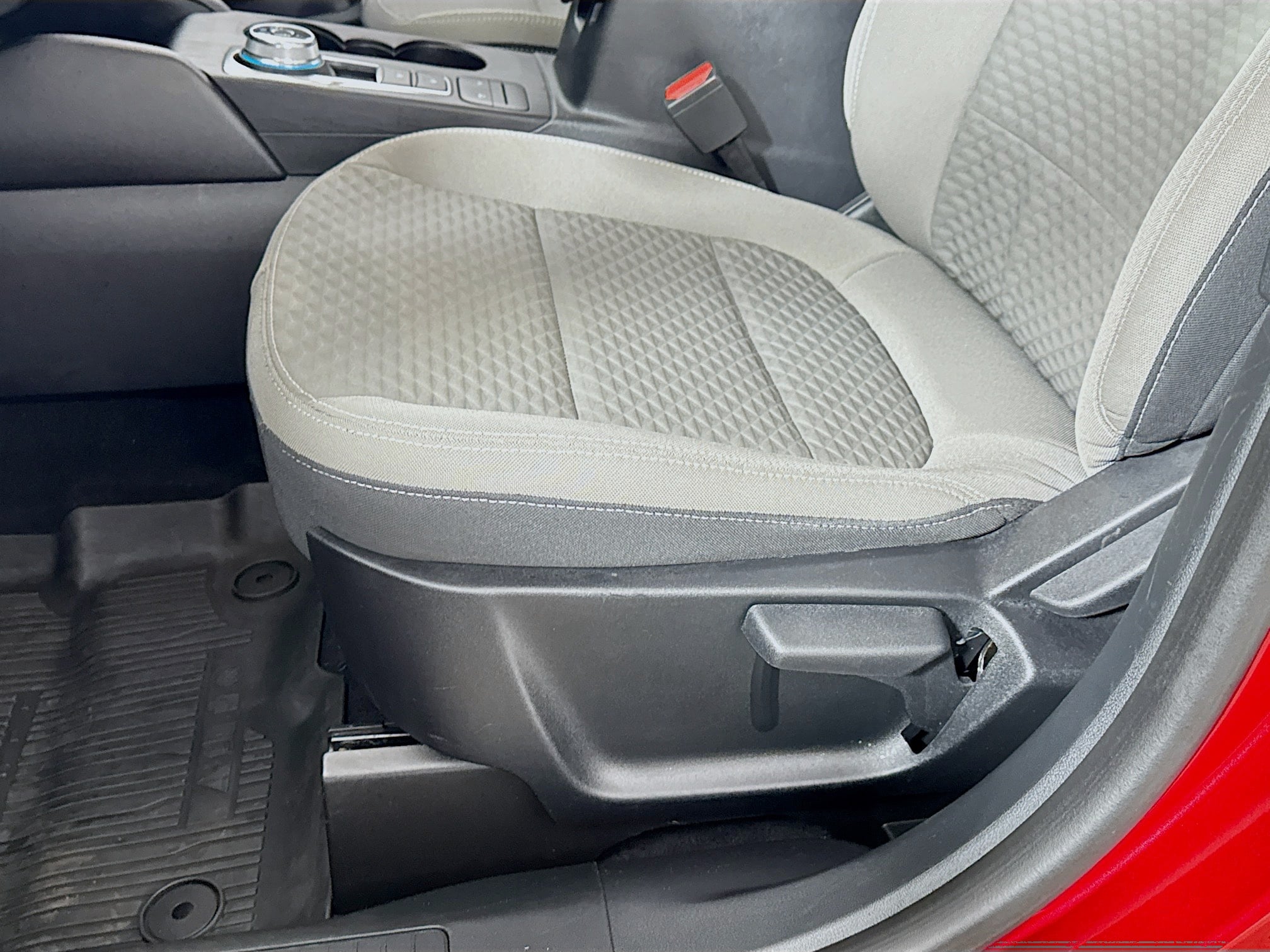 2022 Ford Escape SE - Photo 20