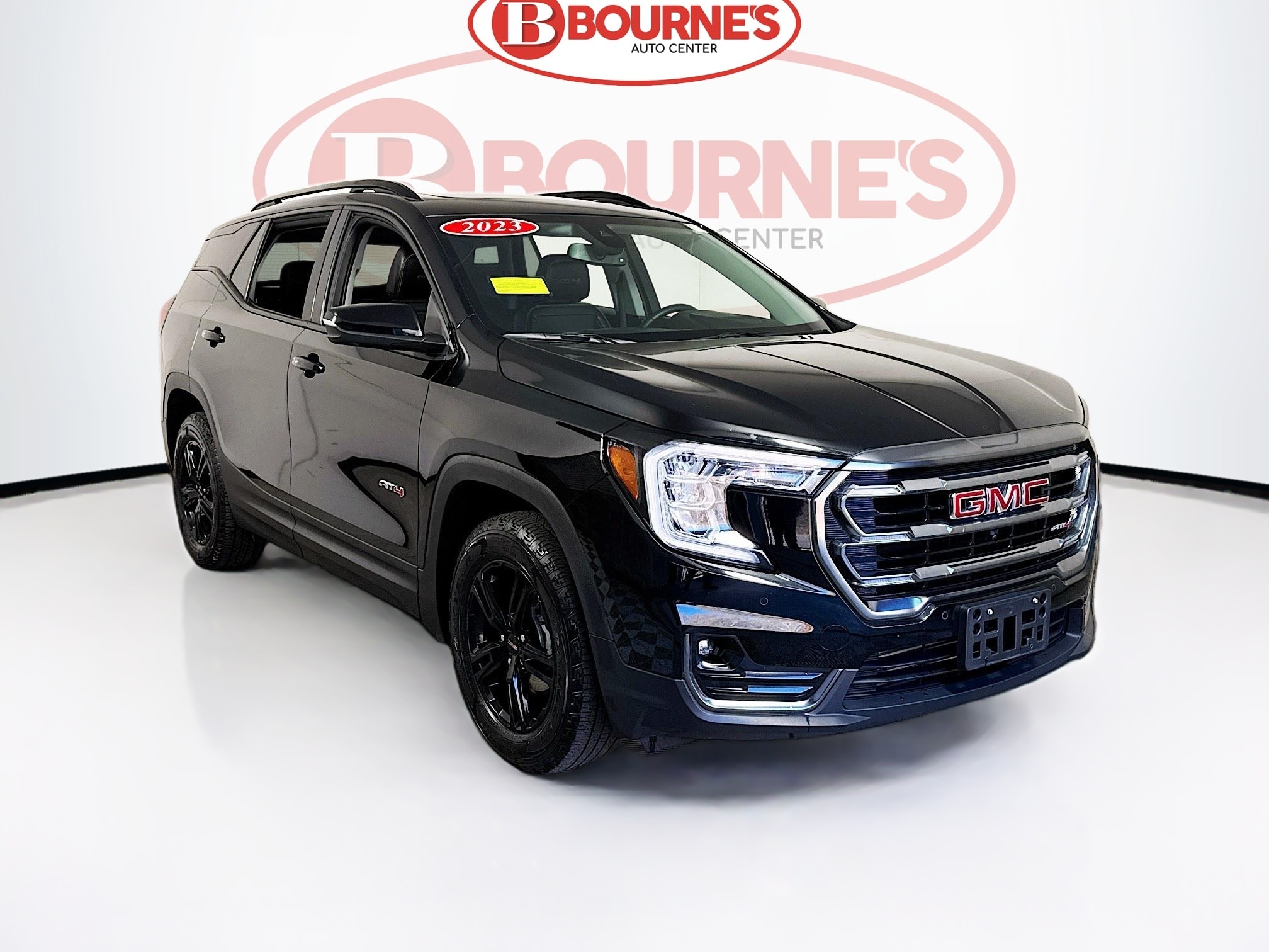 2023 GMC Terrain AT4's photo