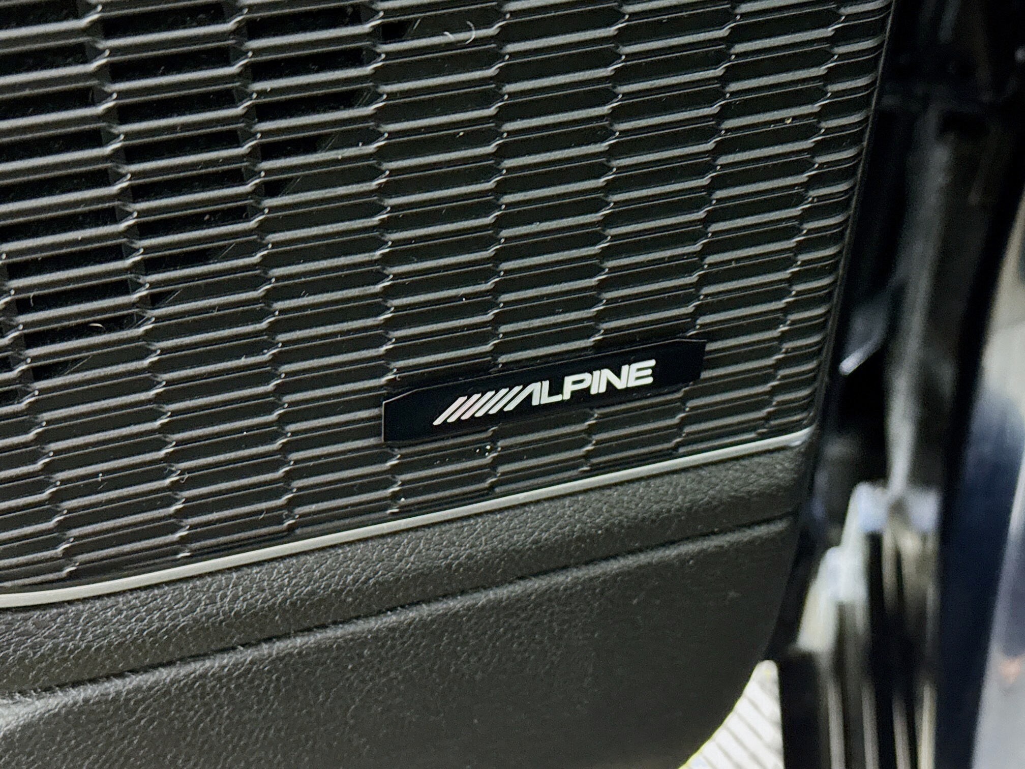 2023 Jeep Cherokee 80th Anniversary Edition photo 4