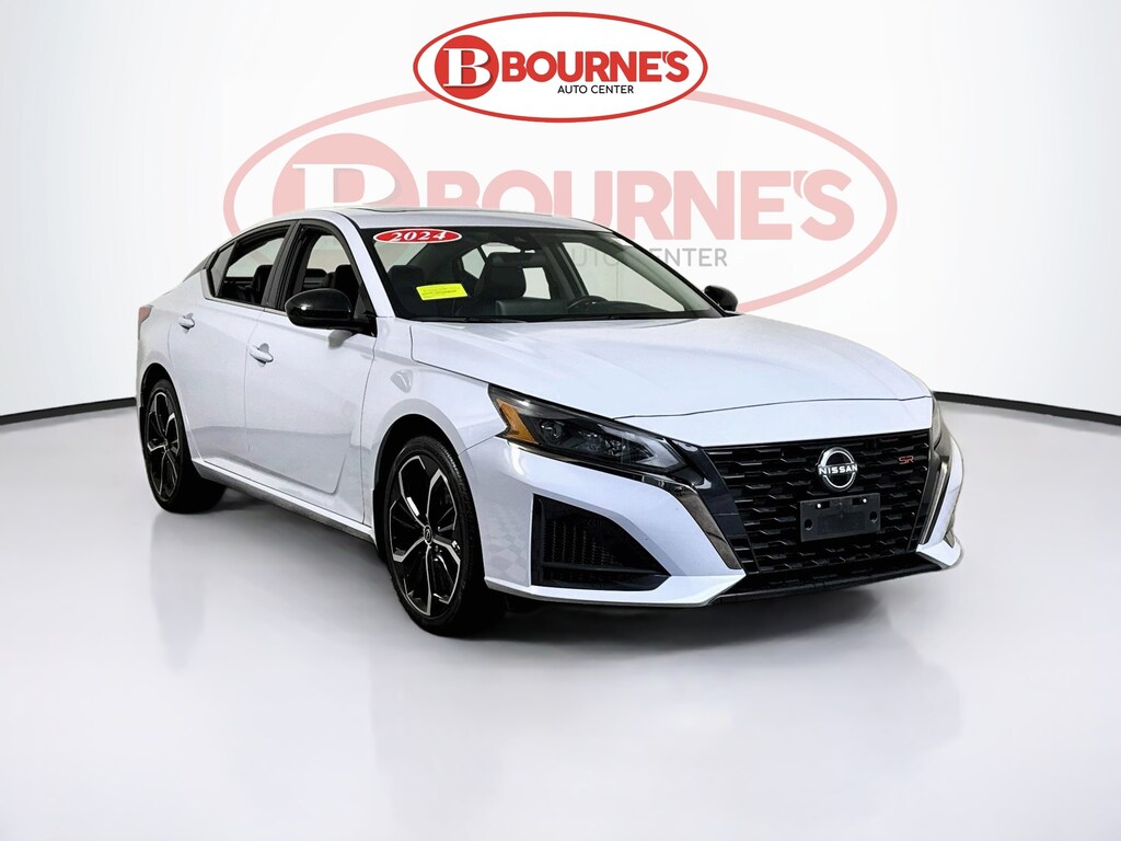 Used 2024 Nissan Altima 2.5 SR AWD w/Navigation,Leather,Sunroof Sedan