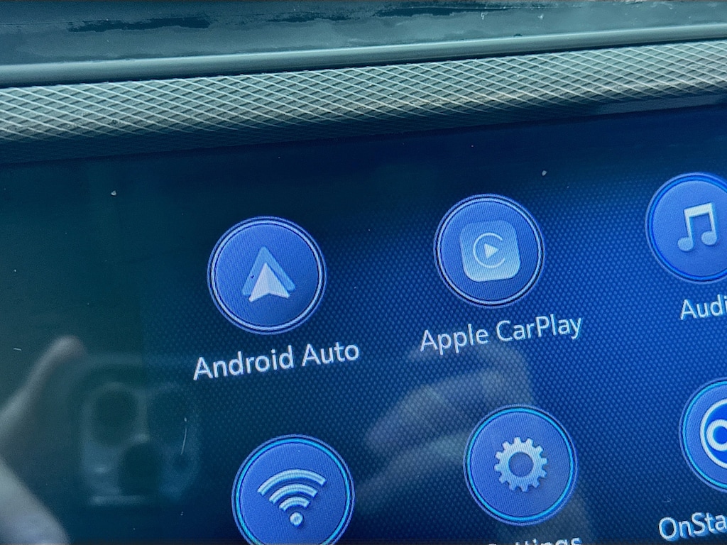 Used 2023 Buick Encore GX Preferred AWD w/Heated Seats,Android&Apple Carplay SUV