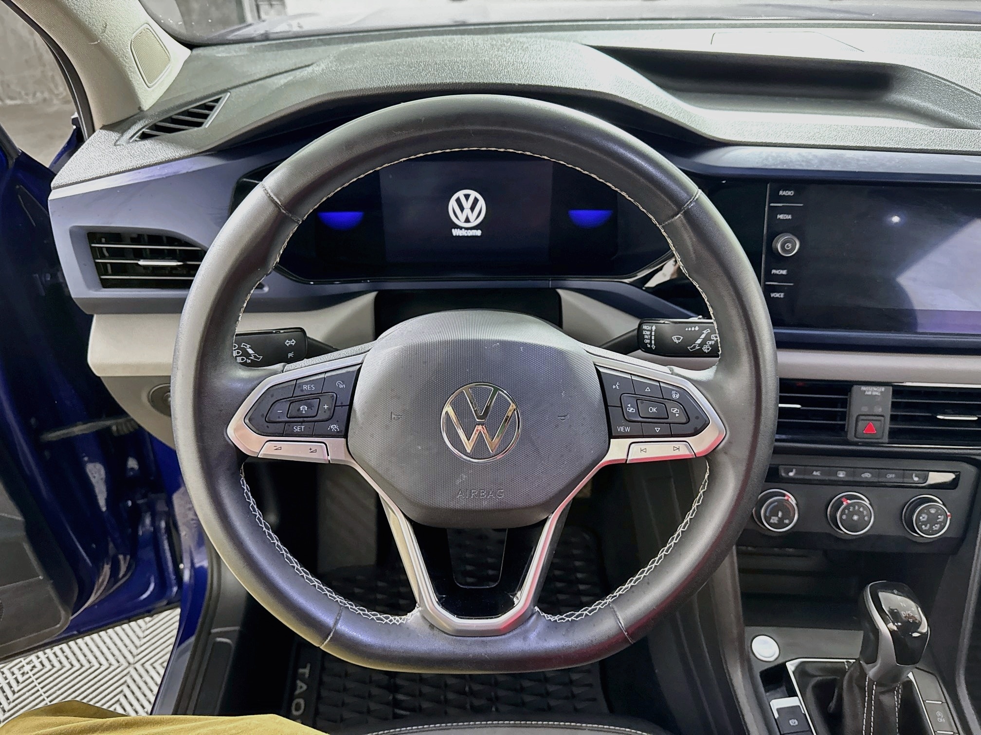 2022 Volkswagen Taos SE - Photo 15