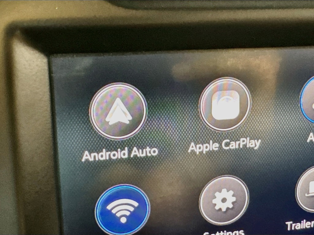 Used 2020 Chevrolet Silverado 1500 Crew Cab Custom Trail Boss 4WD w/Remote Start,Android&Apple Carplay Truck Crew Cab