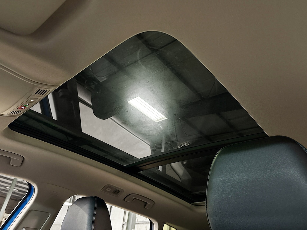 Used 2024 Volkswagen Taos 1.5T SE Black 4MOTION w/Heated Seats,Pano Sunroof SUV