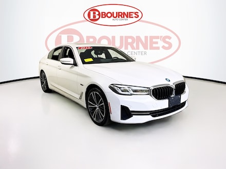 2023 BMW 530e Plug-In Hybrid xDrive w/Navigation,Leather,Pano Sunroof Sedan