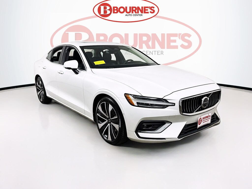 Used 2023 Volvo S60 B5 Ultimate Bright w/Navigation,Leather,PanoRoof Sedan