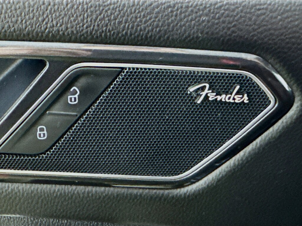 Used 2022 Volkswagen Tiguan SEL R-Line 4MOTION w/Navigation,Leather,PanoRoof SUV