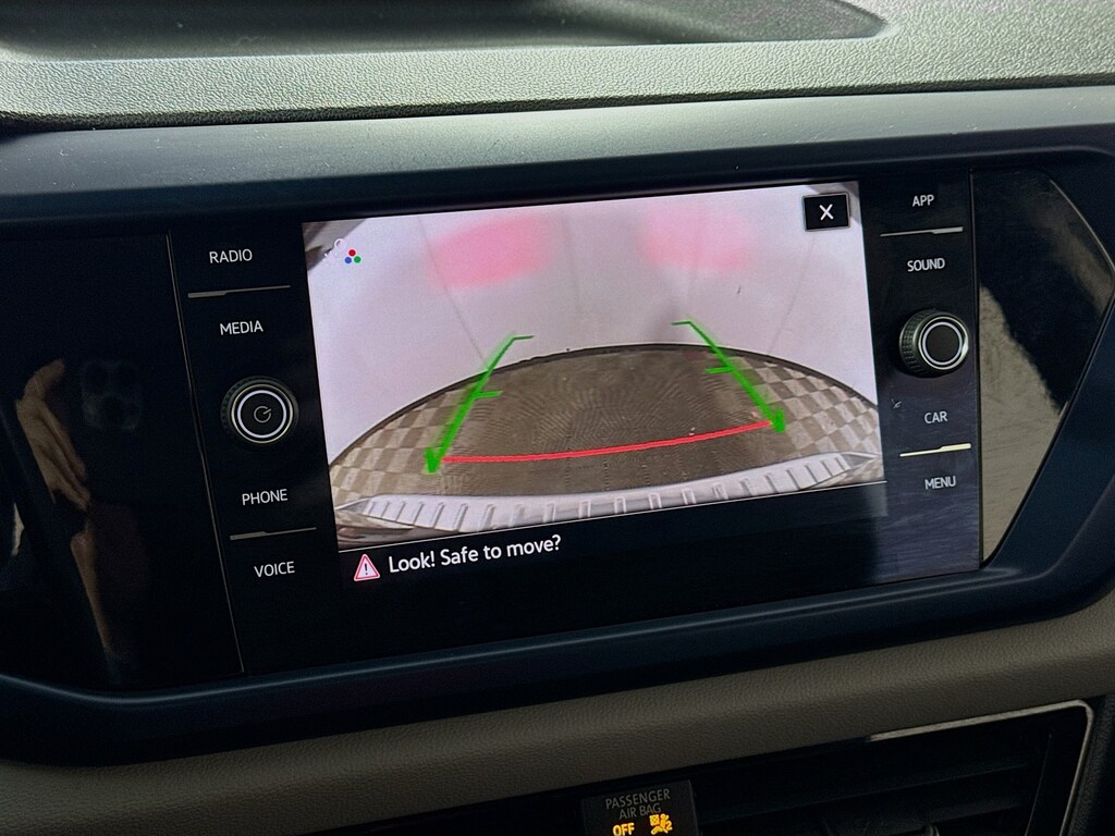 Used 2022 Volkswagen Taos 1.5T SE w/Heated Seats SUV