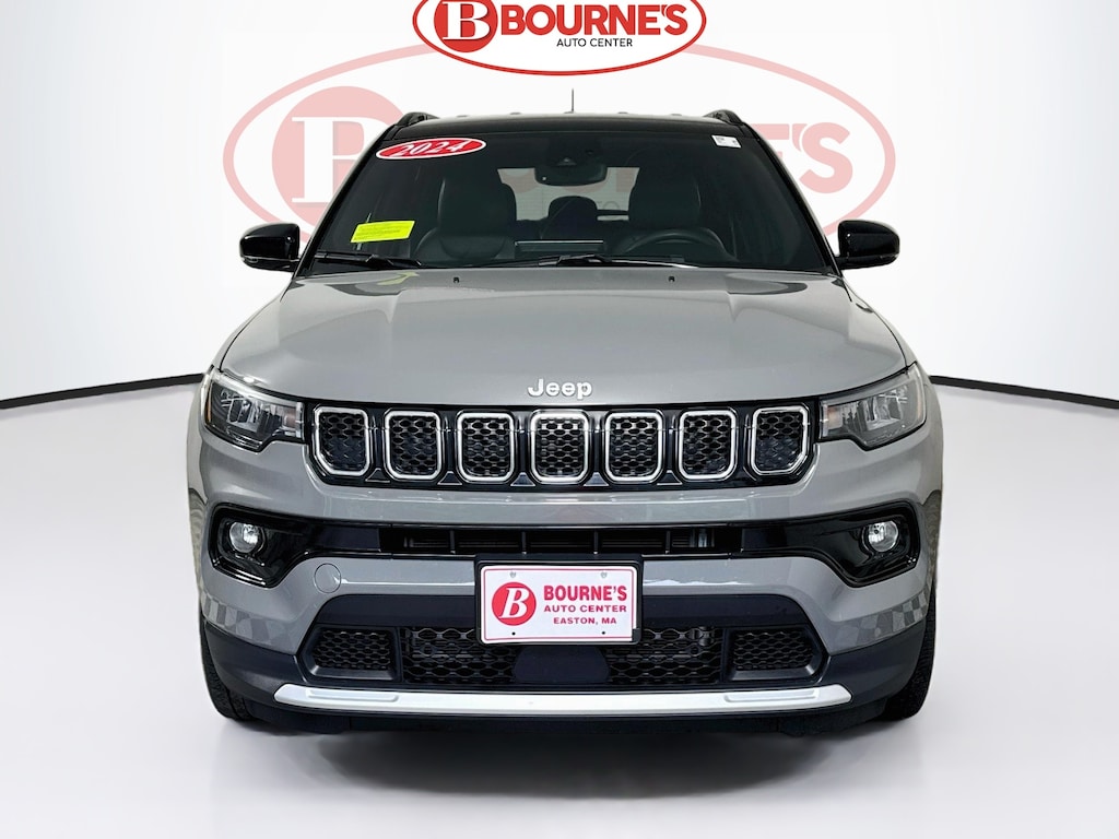 Used 2024 Jeep Compass Limited 4x4 w/Heated Leather & Steering Wheel SUV