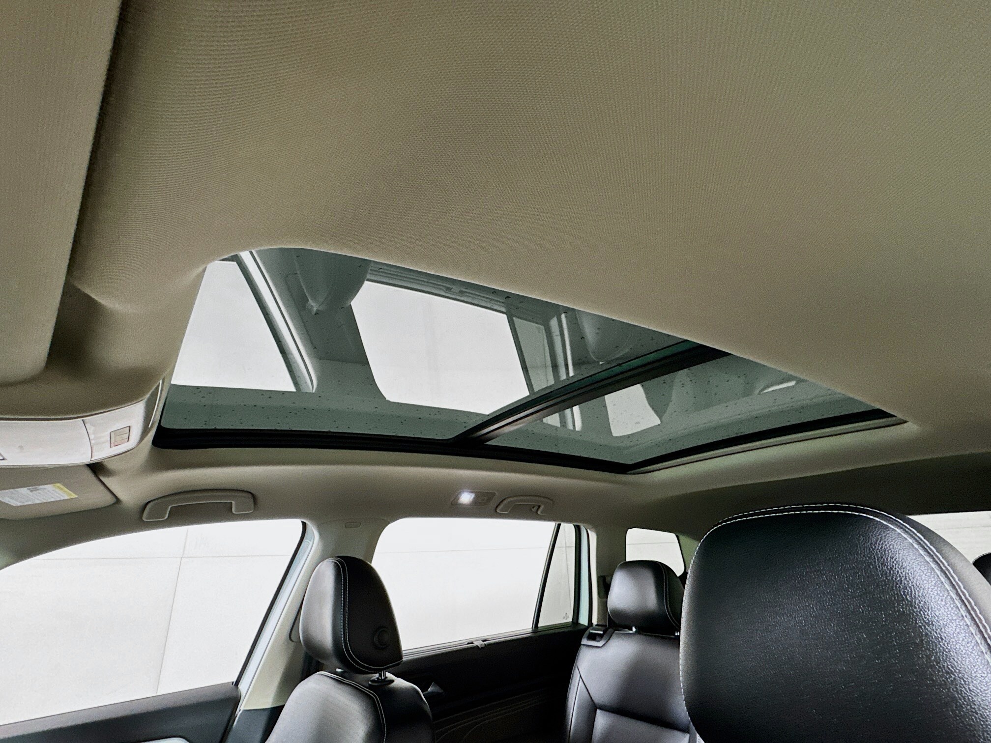 2022 Volkswagen Atlas V6 SE photo 3