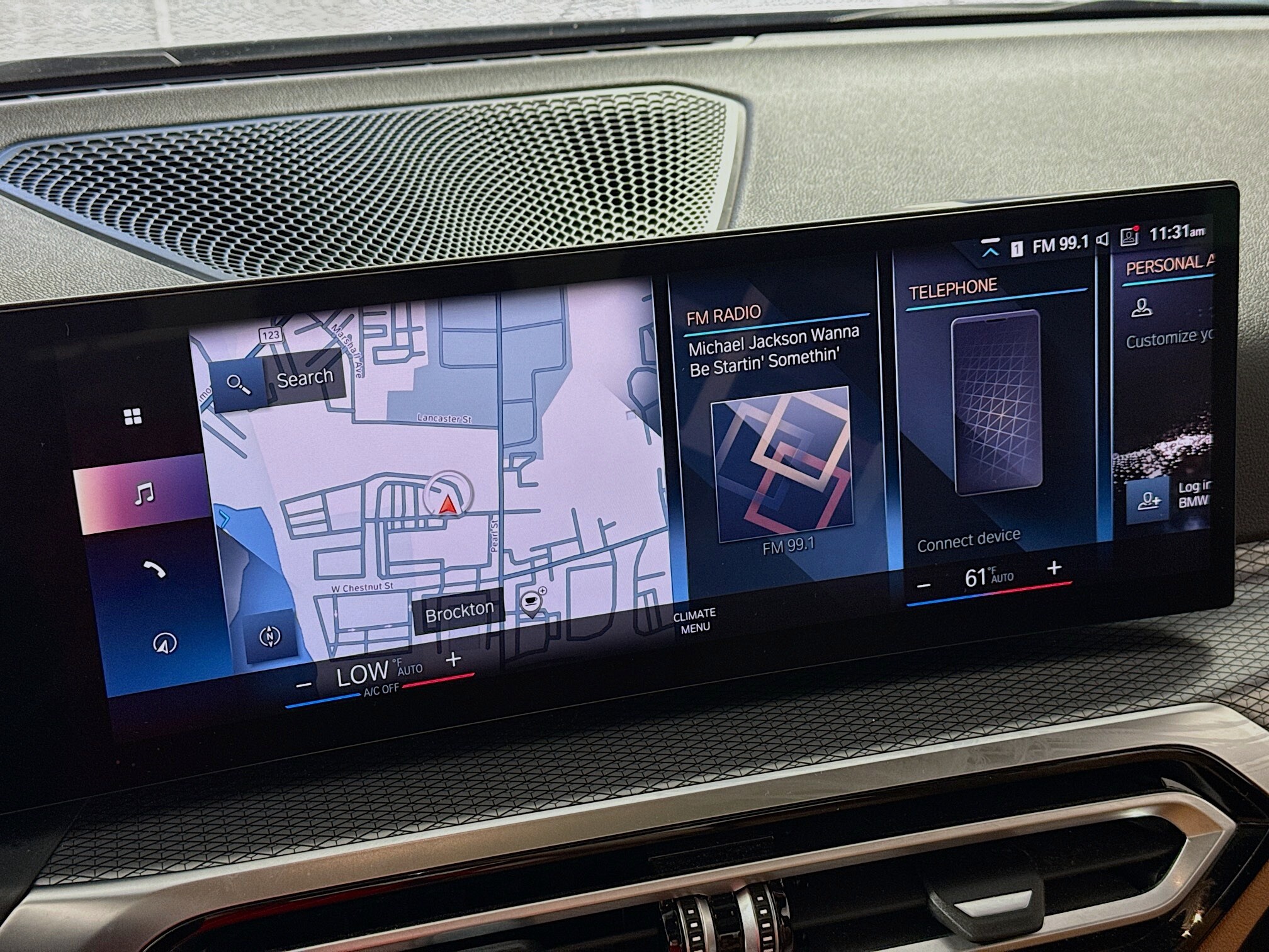 2023 Bmw 330e xDrive photo 3