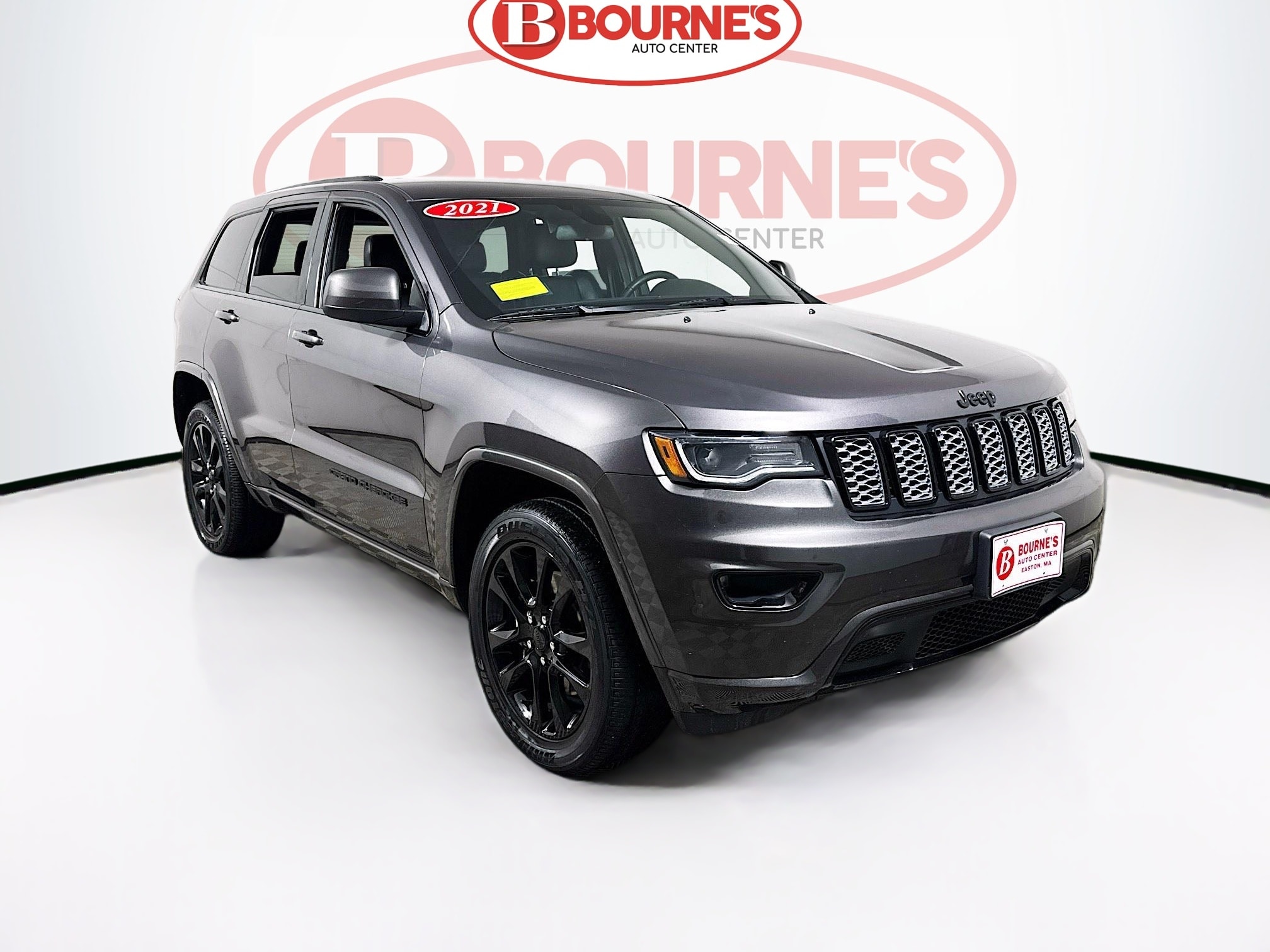 2021 Jeep Grand Cherokee Laredo X's photo
