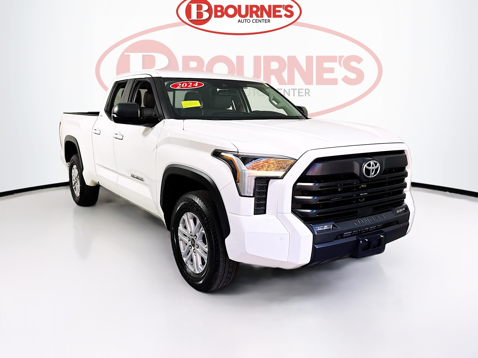 2024 Toyota Tundra SR5's photo