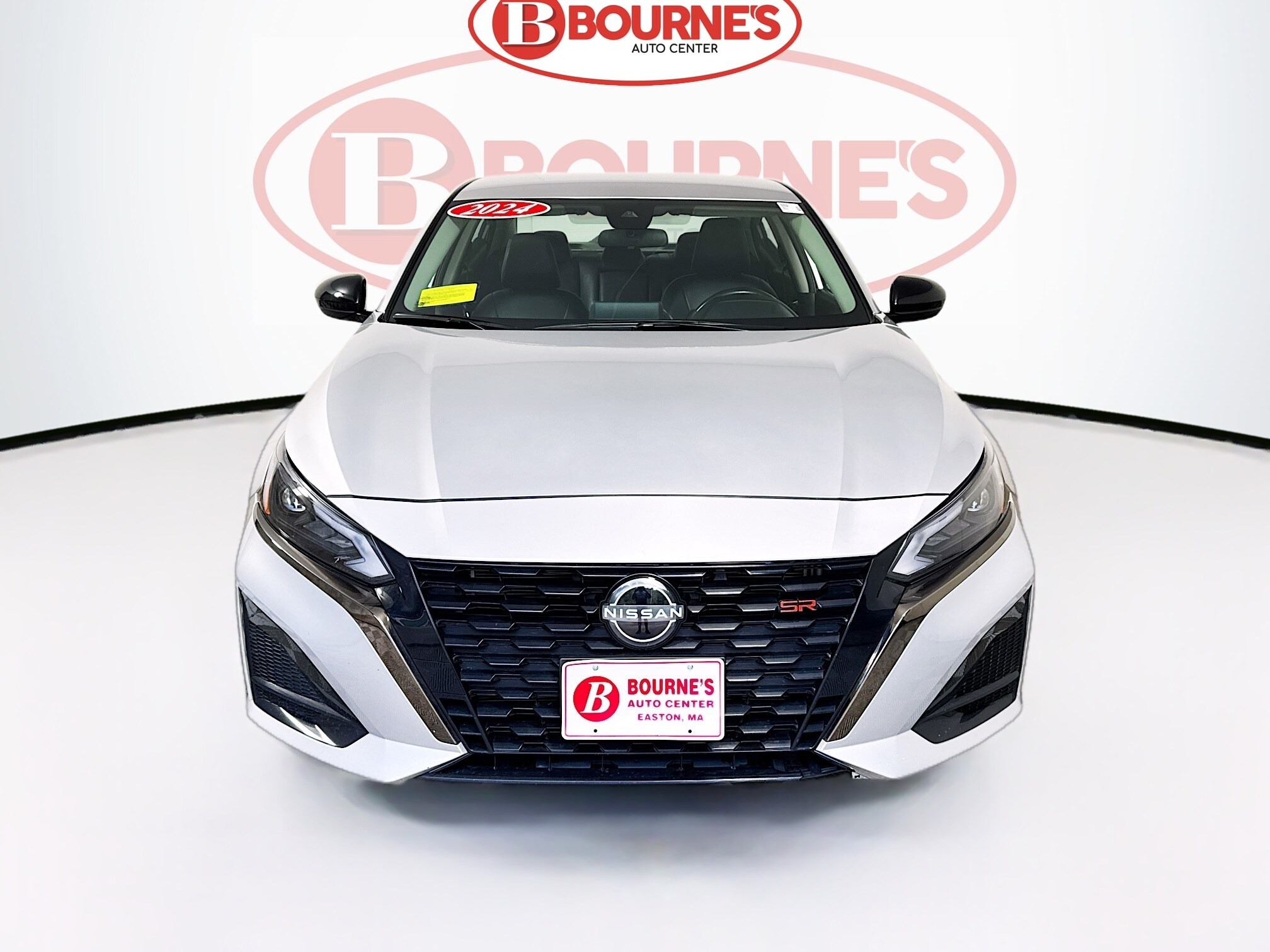 2024 Nissan Altima 2.5 SR photo 4