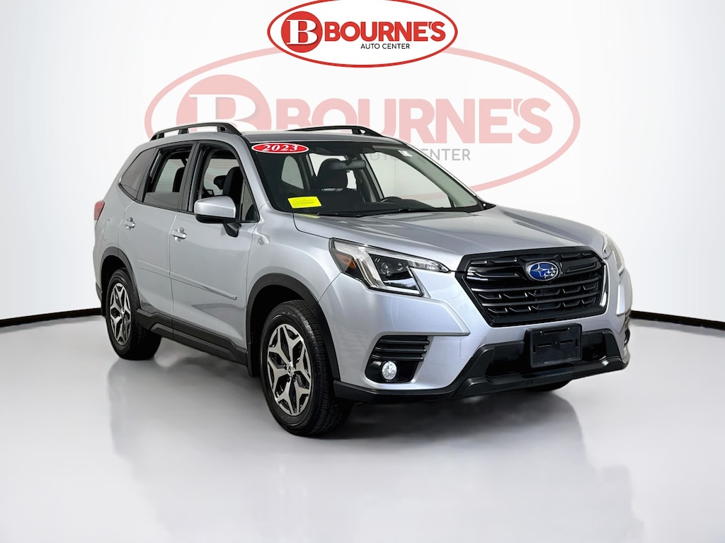 Used 2023 Subaru Forester Premium AWD w/Heated Seats,Sunroof SUV