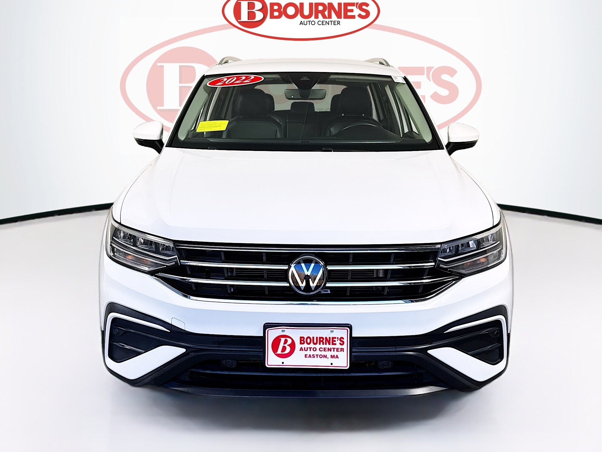 2022 Volkswagen Tiguan SE photo 3