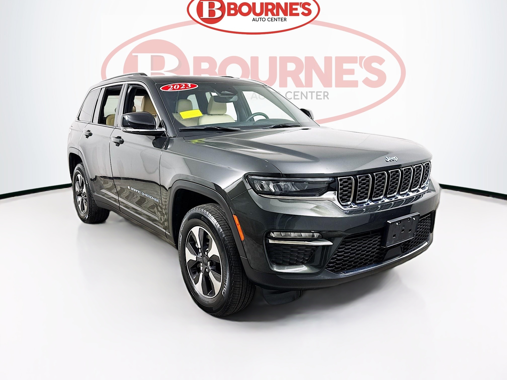 2023 Jeep Grand Cherokee 4xe's photo