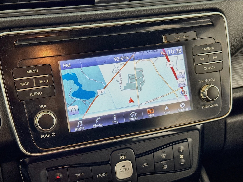 Used 2018 Nissan Leaf SL w/Navigation,Heated Leather,Bose Audio Hatchback
