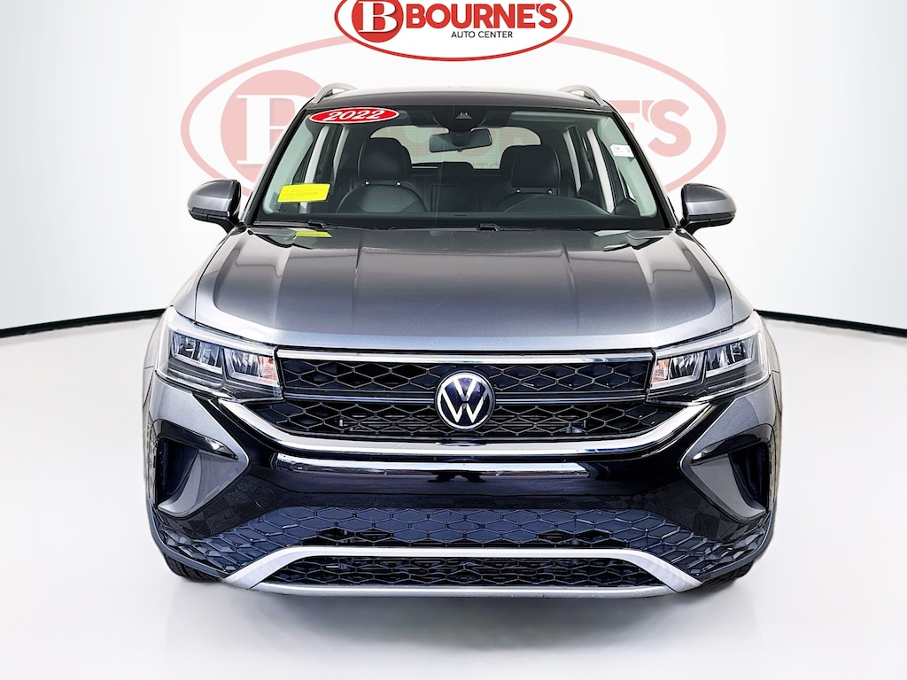 Used 2022 Volkswagen Taos 1.5T SE w/Heated Seats SUV