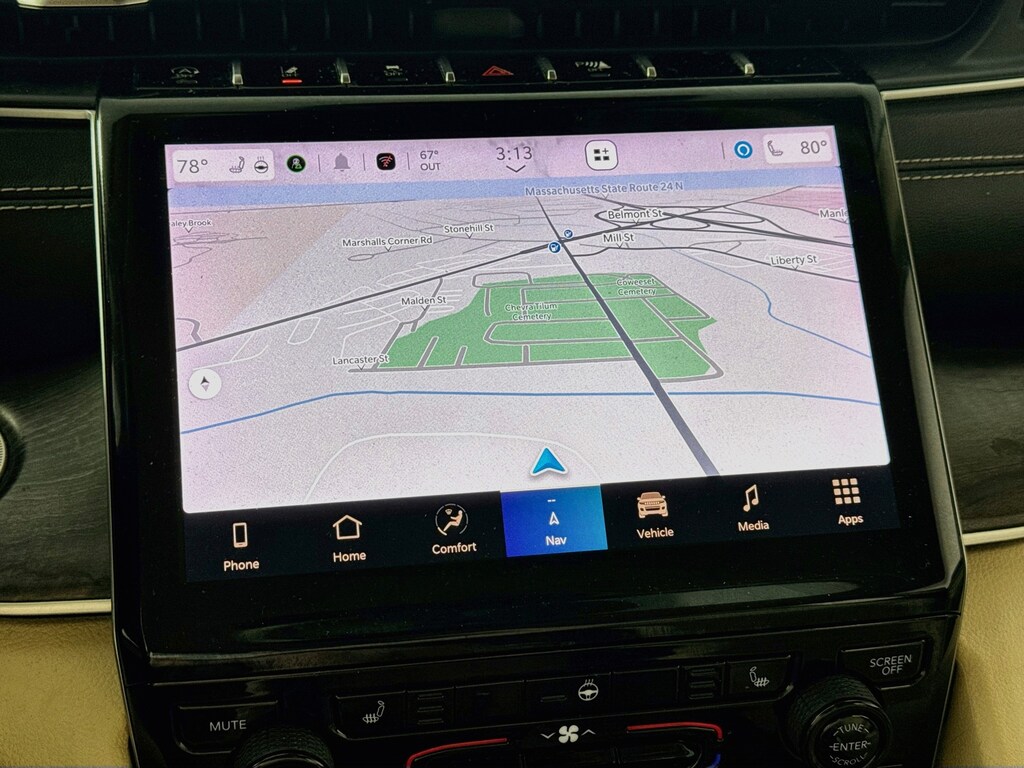 Used 2022 Jeep Grand Cherokee L Limited 4x4 w/Navigation,Heated Leather SUV