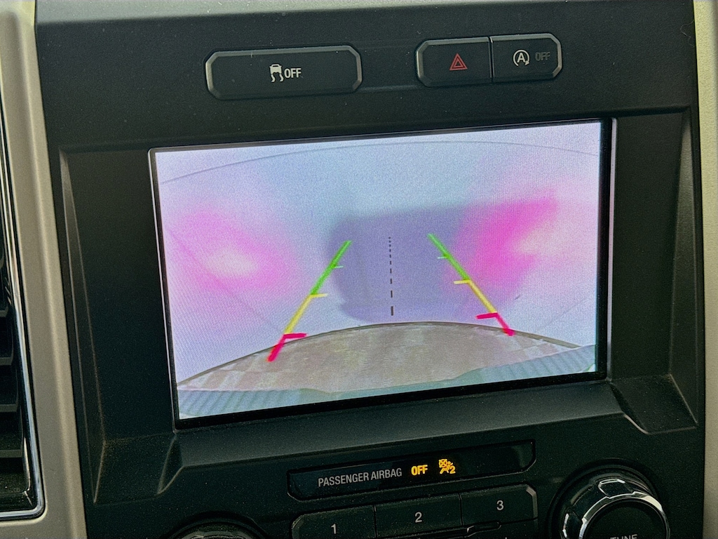 Used 2019 Ford F-150 SuperCrew Lariat 4WD w/Navigation,Heated Leather Truck SuperCrew Cab