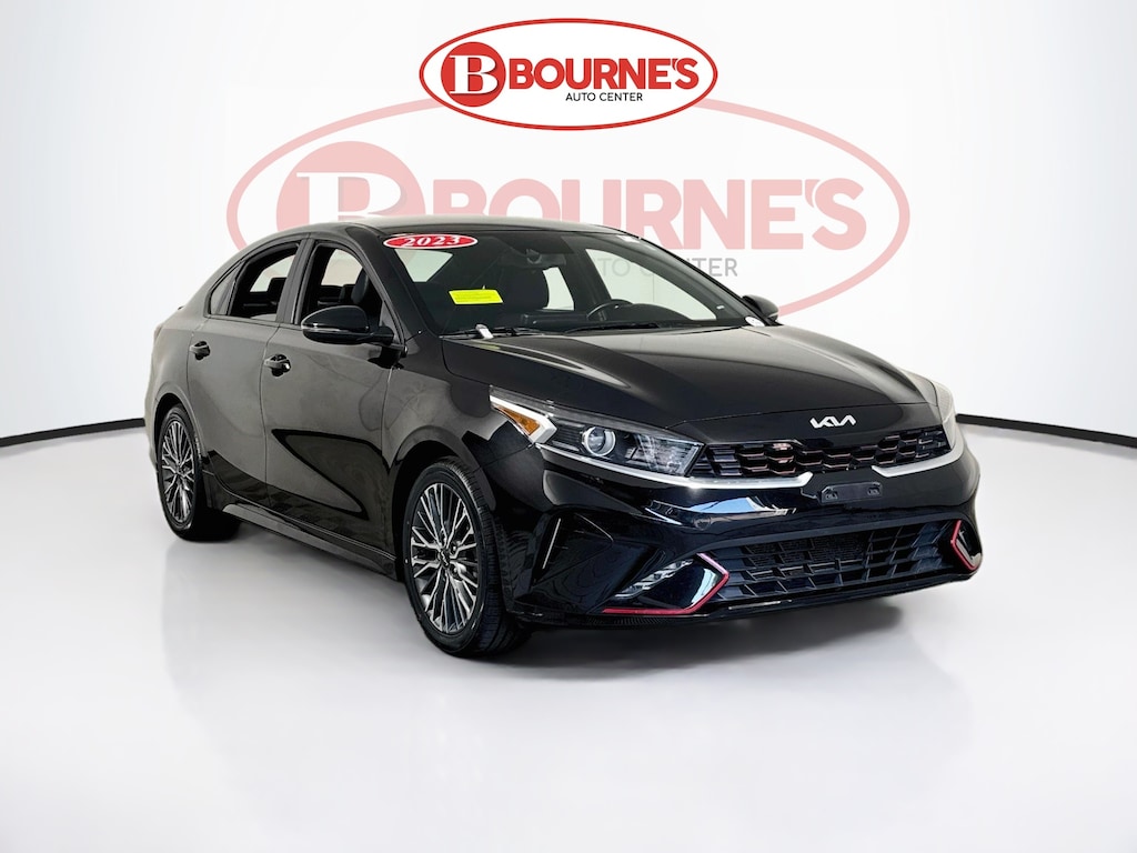 Used 2023 Kia Forte GT-Line w/Navigation,Android & Apple Carplay Sedan