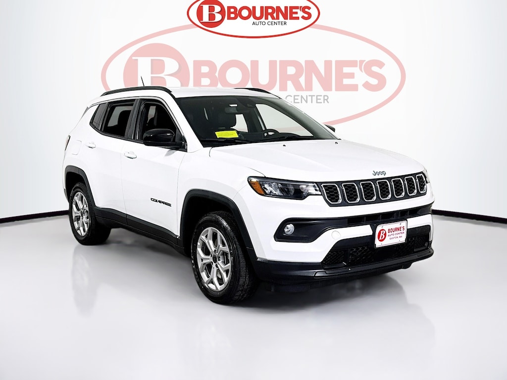 Used 2025 Jeep Compass Latitude 4x4 w/Android Auto & Apple Carplay,Remote Start SUV