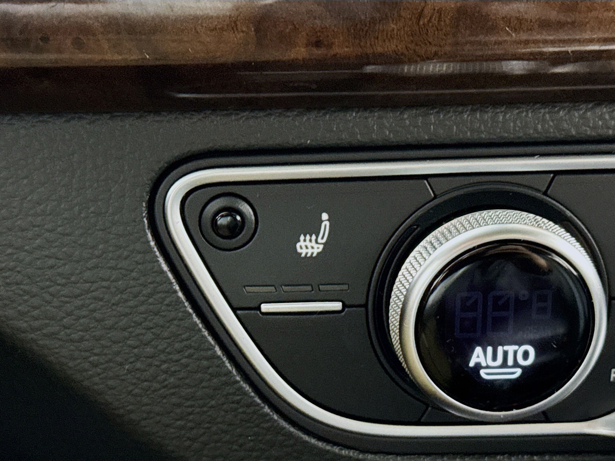 2020 Audi Q5 45 Premium Plus photo 4