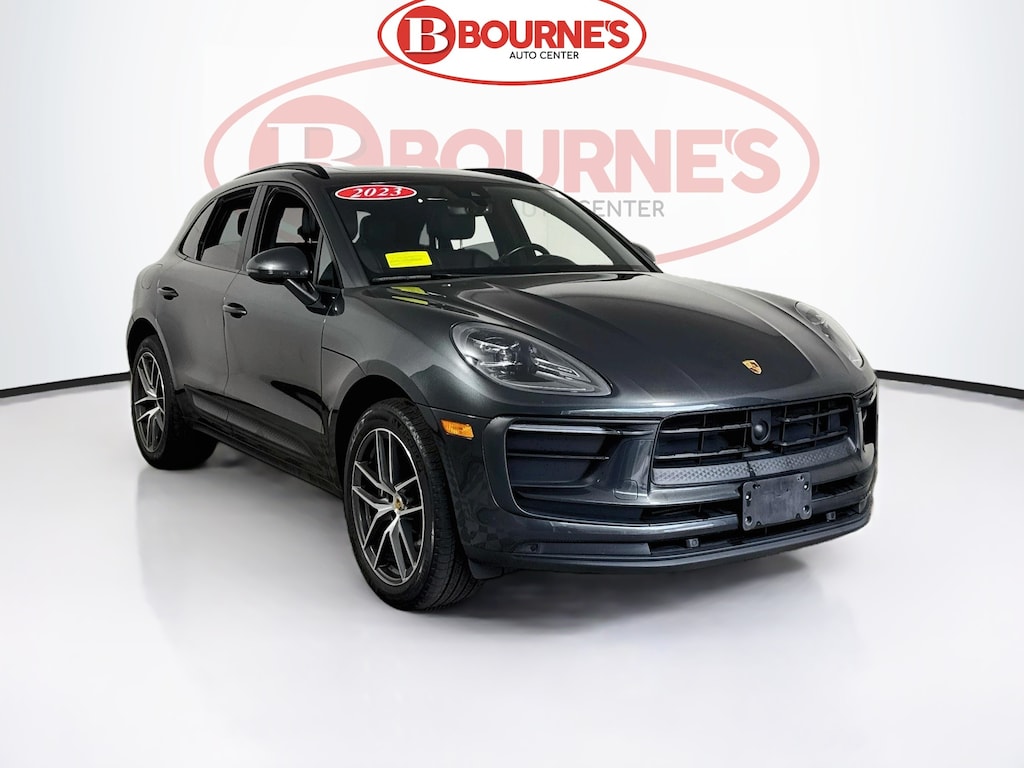 Used 2023 Porsche Macan AWD w/Navigation,Heated Leather,Pano Sunroof SUV