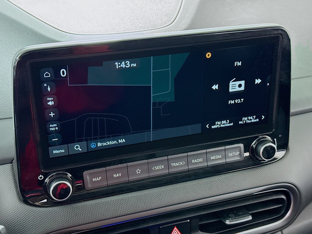 Used 2023 Hyundai Kona SEL AWD w/Navigation,Heated Seats,Sunroof SUV