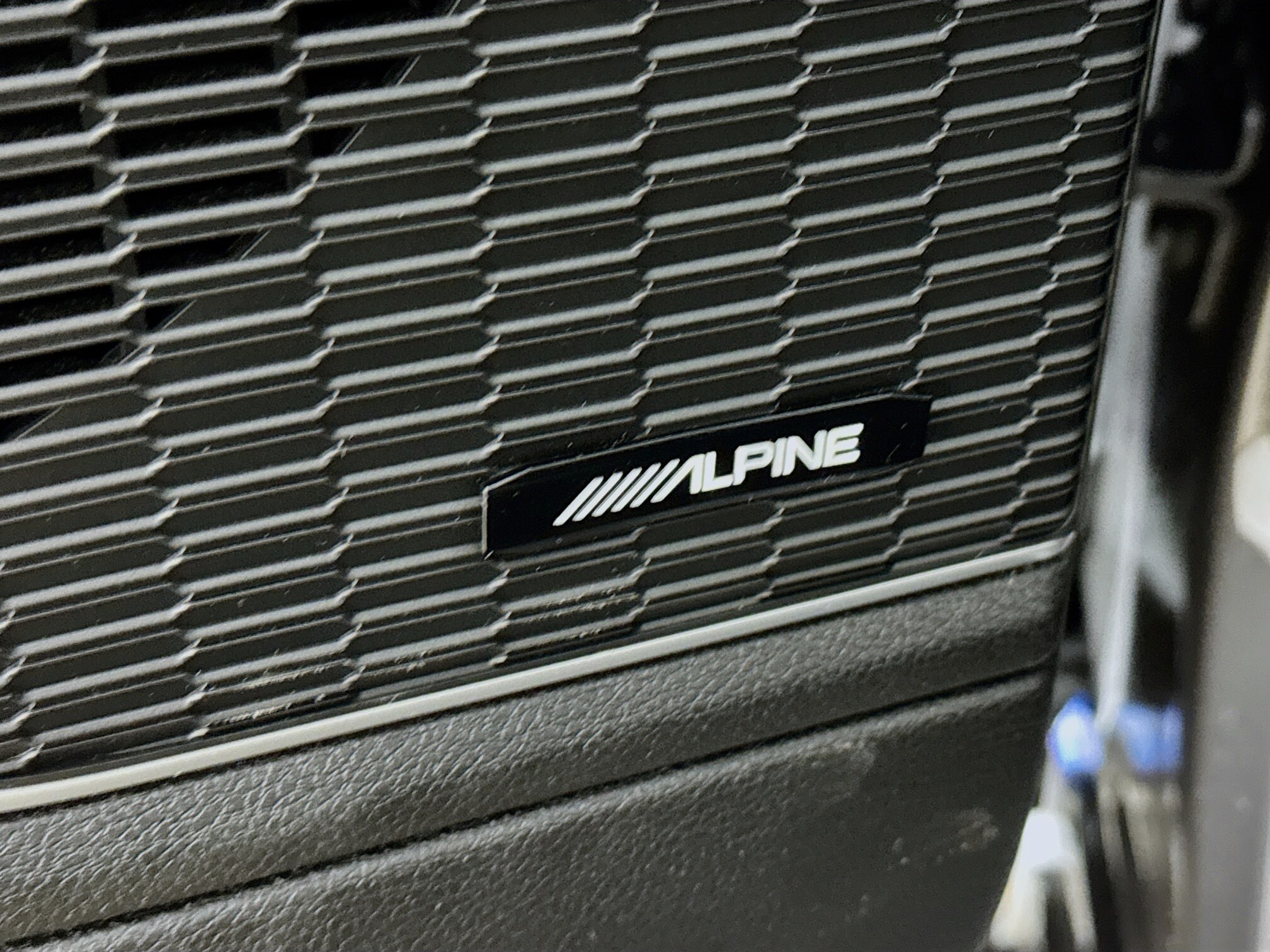 2023 Jeep Cherokee 80th Anniversary Edition photo 4