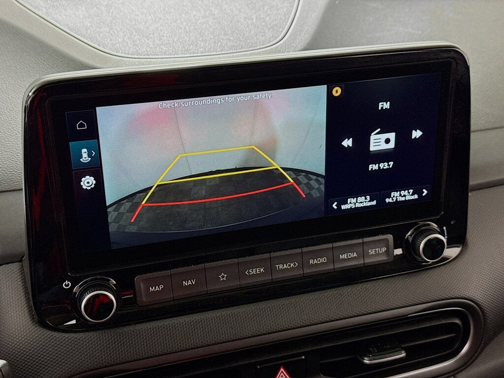 Used 2023 Hyundai Kona SEL AWD w/Navigation,Heated Seats,Sunroof SUV