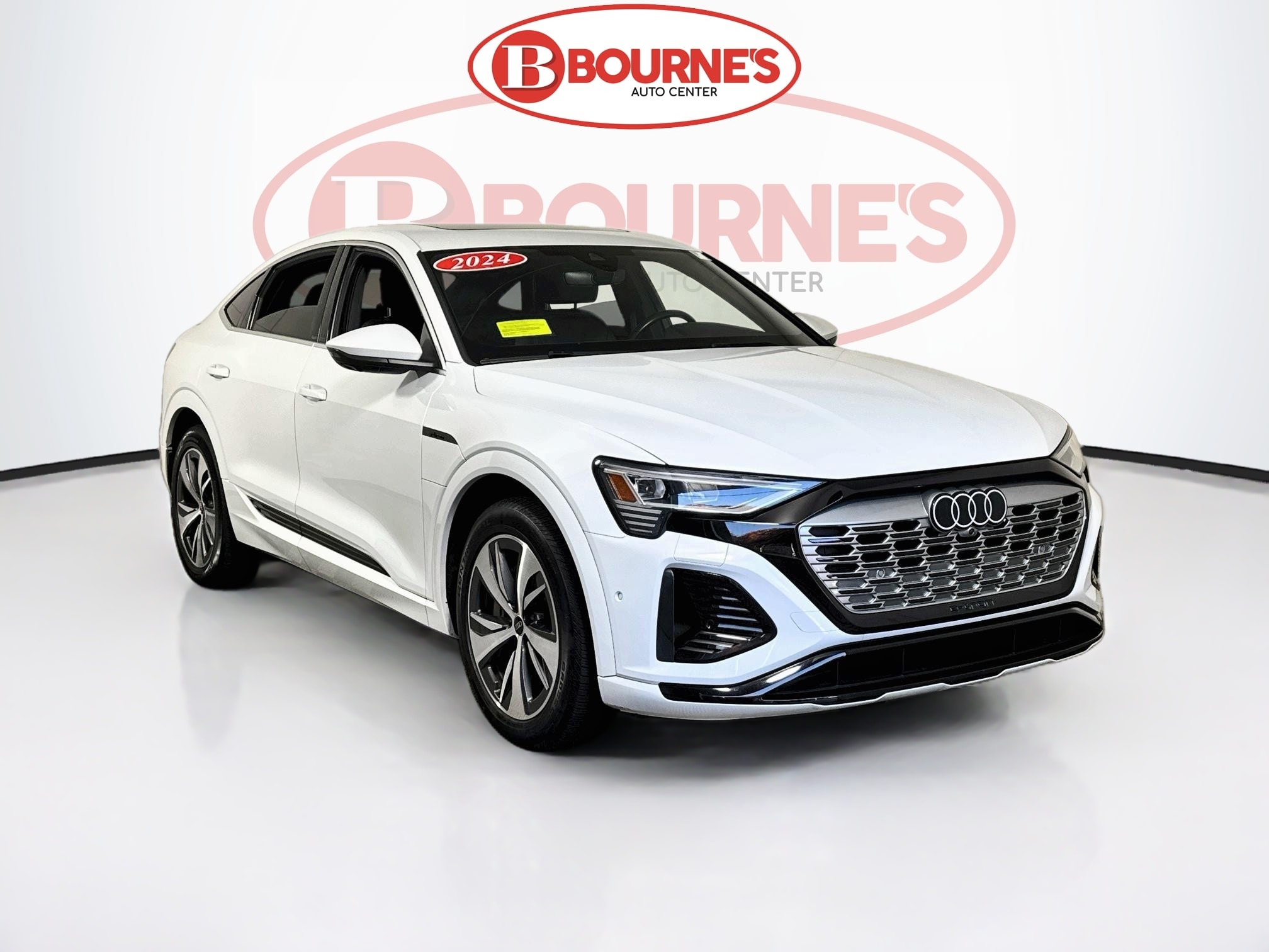 2024 Audi Q8 Sportback e-tron Premium Plus