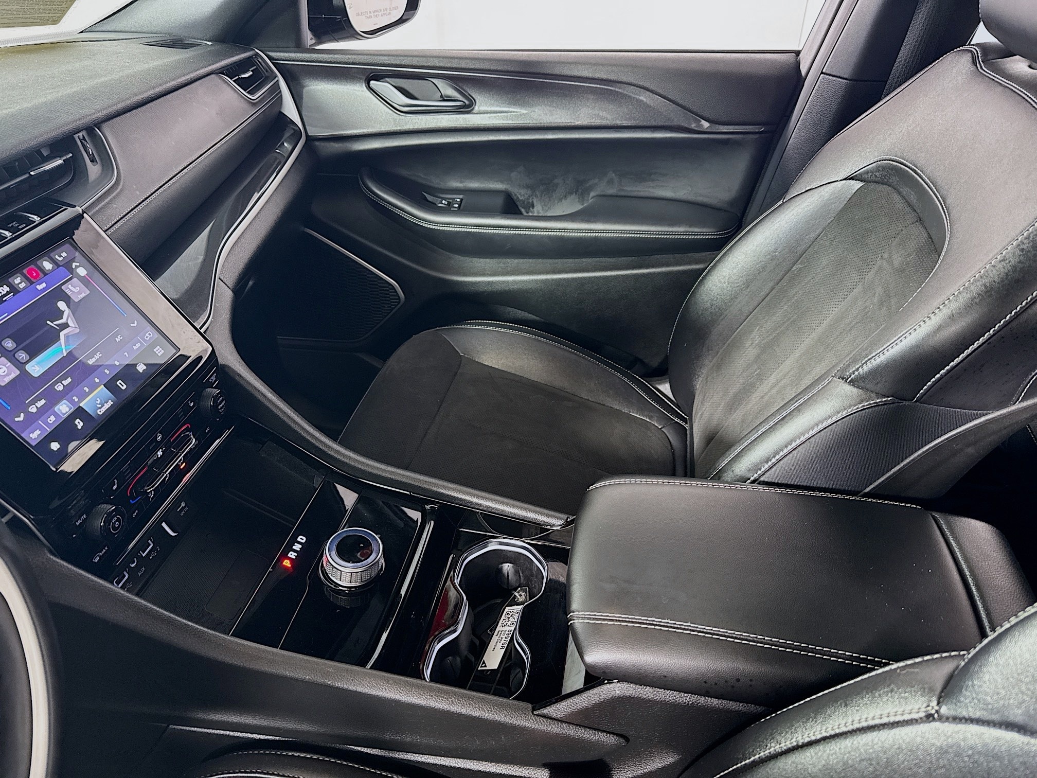 2022 Jeep Grand Cherokee L Altitude - Photo 25