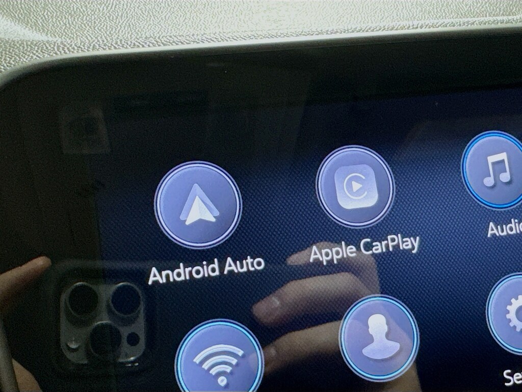 Used 2024 Chevrolet Equinox LT AWD w/Heated Seats,Android & Apple Carplay SUV